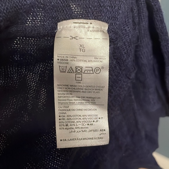 Gap factory slub cardi. Size XL. Navy blue. Smoke free home. - Picture 4 of 5